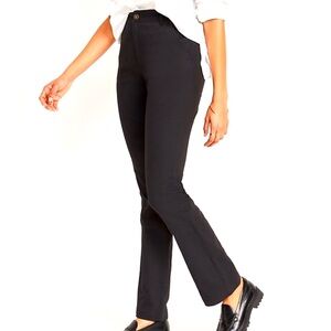 NWT Old Navy bootcut stretch chinos in black, size 2 petite, great for work!